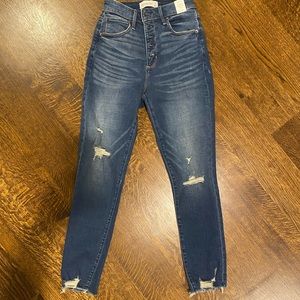 Abercrombie & Fitch high-rise Super Skinny Ankle size 27